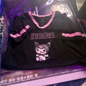 Hot Topic Black and Pink Kuromi Top